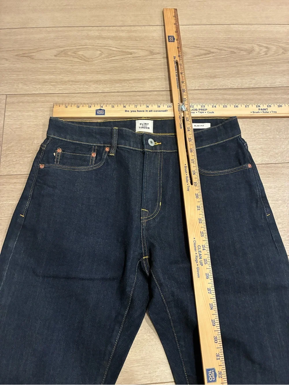 NEW Flint & Tinder Men’s Dark Wash Selvedge Slim Fit Jean Size 31x30